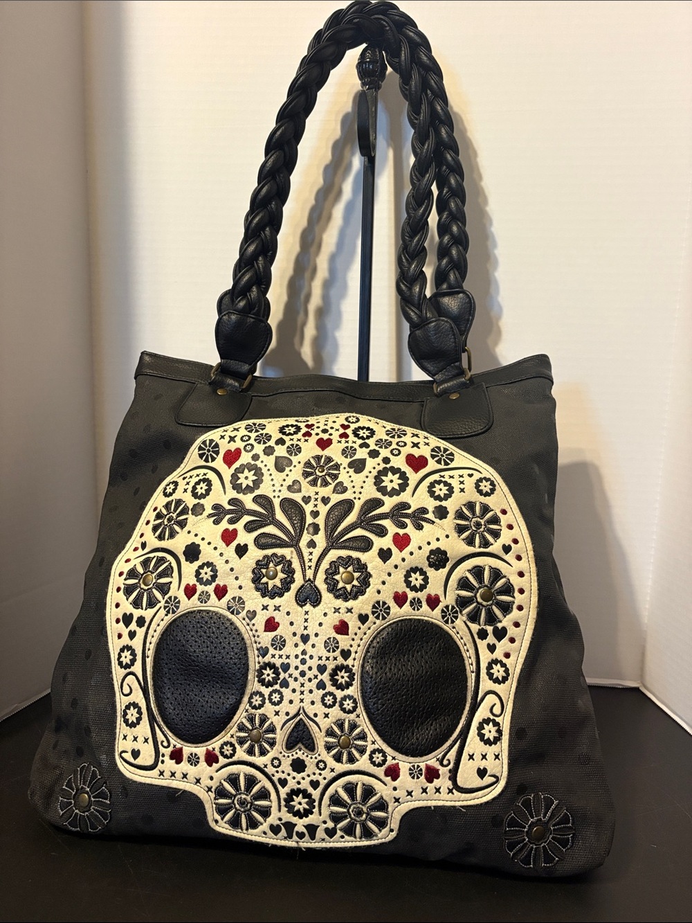 Vintage Loungefly Black Tote Cream Embroidered Sugar Skull and Matching Wallet - Picture 2 of 8